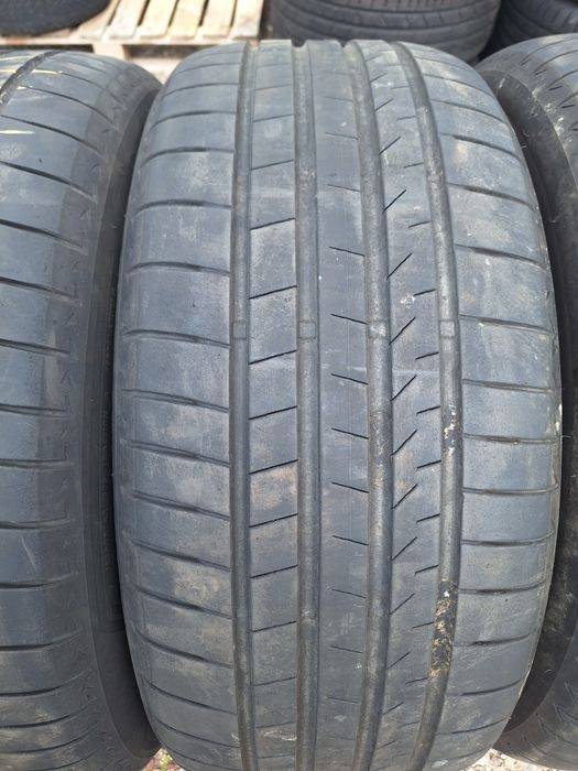 Opony letnie Bridgestone Alenza 255 50 r20 109H