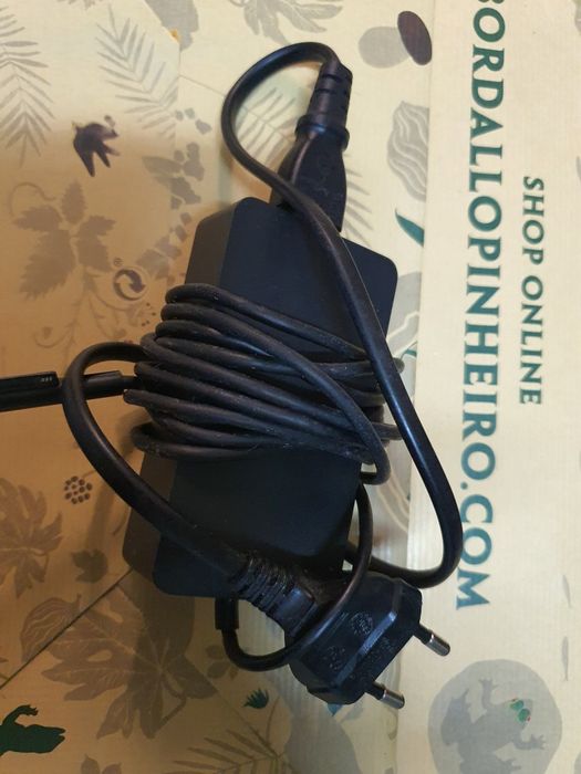 Adaptador para portátil, marca Microsoft, Surface Pro