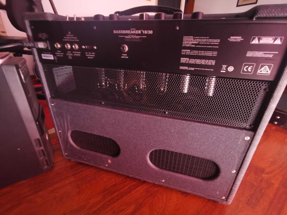 Fender bassbreaker 18/30