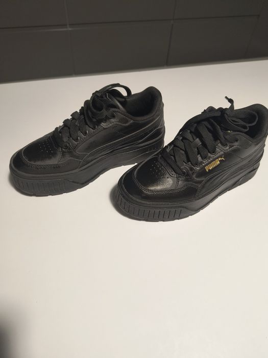 Красовки 36 розмір PUMA