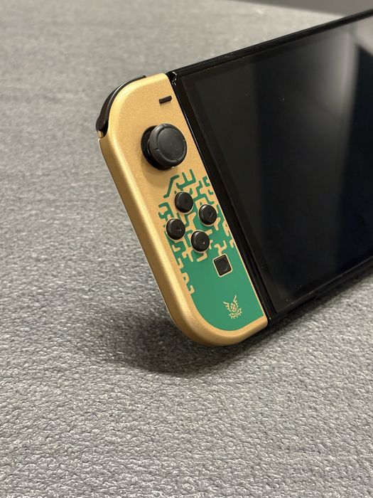 Nintendo Switch Oled  Super Zestaw Jak Nowe