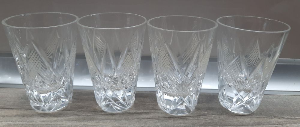 Стакани кришталеві