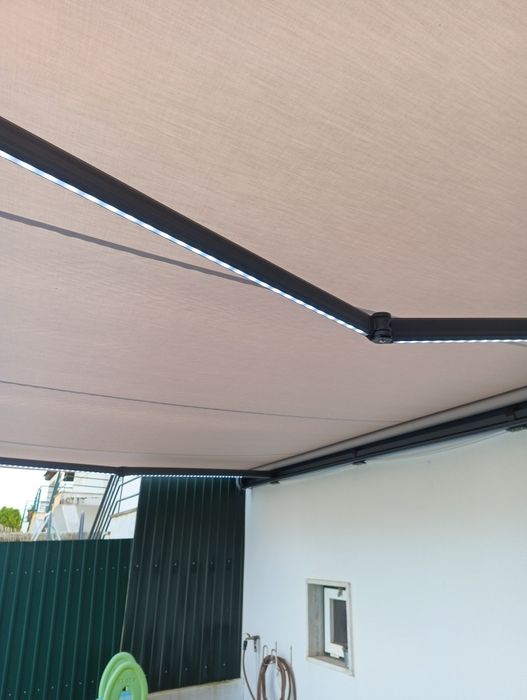 Toldo Retrátil cofre motorizado com led 5x3