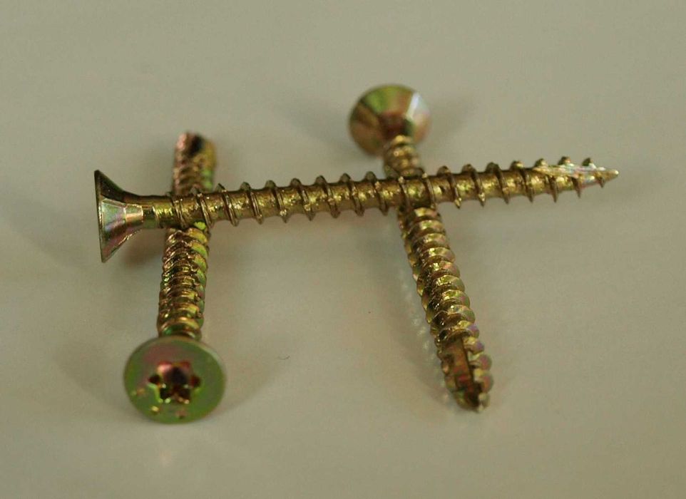 Wkręty do deski elewacyjnej i podbitki