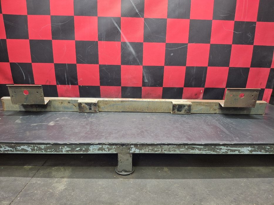 Pára-choques trás TOYOTA Dyna Chassis (KD_, LY_, _Y2_, _U3_, _U4)