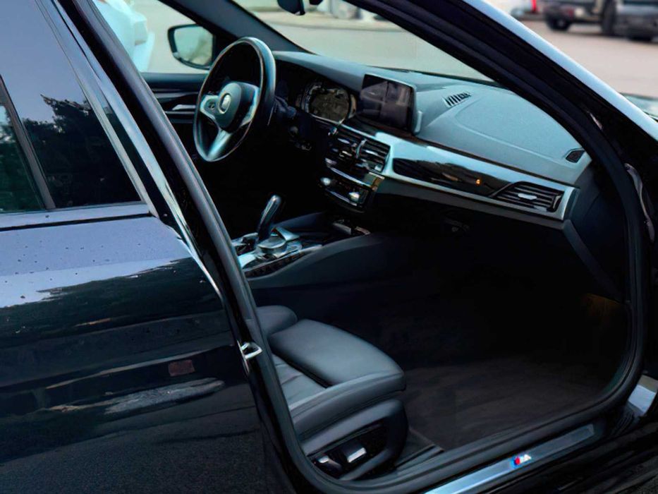 BMW 5 Series 530i xDrive      2019