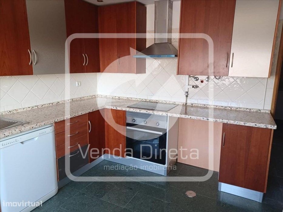 Apartamento T3, 101 m², na Amora - Seixal - Imóvel arrendado até ja... — Amora, Setúbal