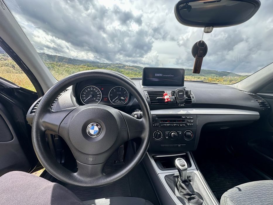 Bmw Serie 1 E87 em muito bom estado