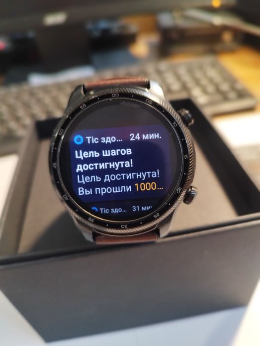 Mobvoi Ticwatch 3 pro Ultra  GPS  LTE+eSim