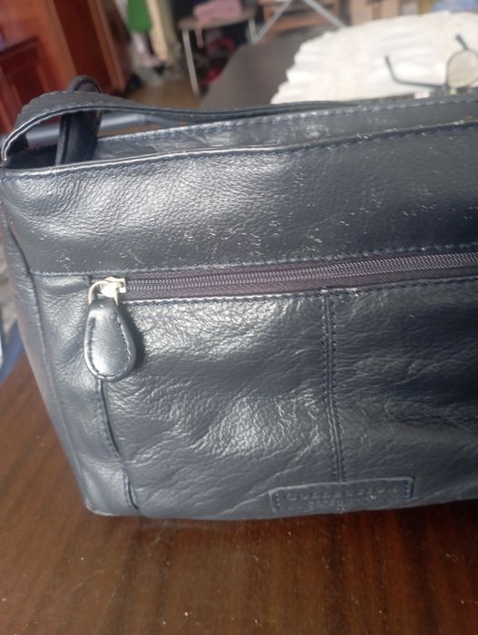 Skóra - torebka granatowa firmy Debenhams