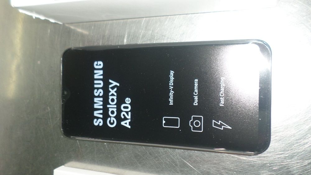 Samsung Galaxy A20e 3GB/32GB /  Entrega apenas em mão Caminha