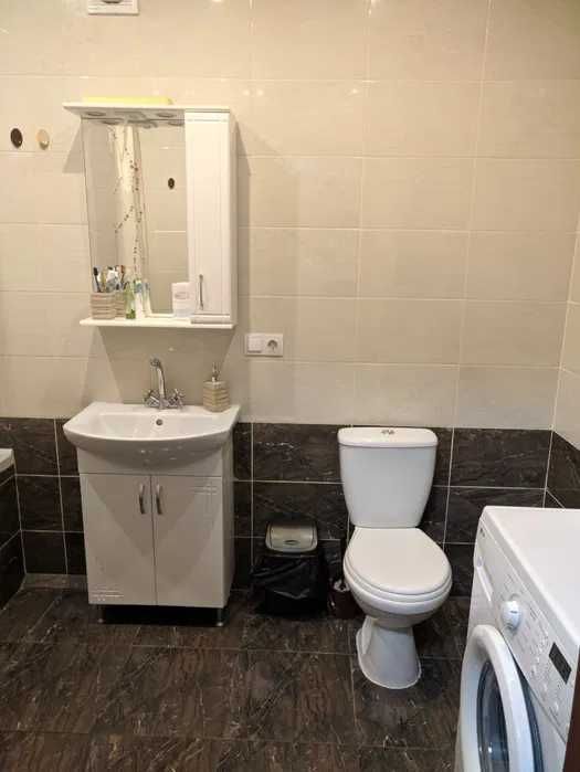 $ Однокімнатна простора квартира в ЖК Ріверсайд $