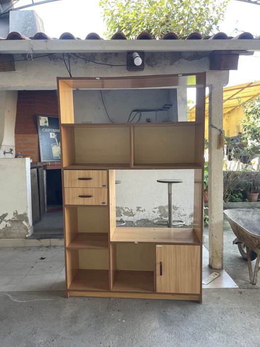 Estante Madeira para arrumação