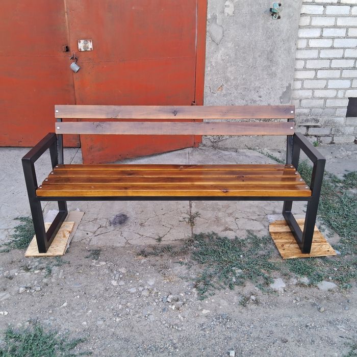 Продаю садовую лавку