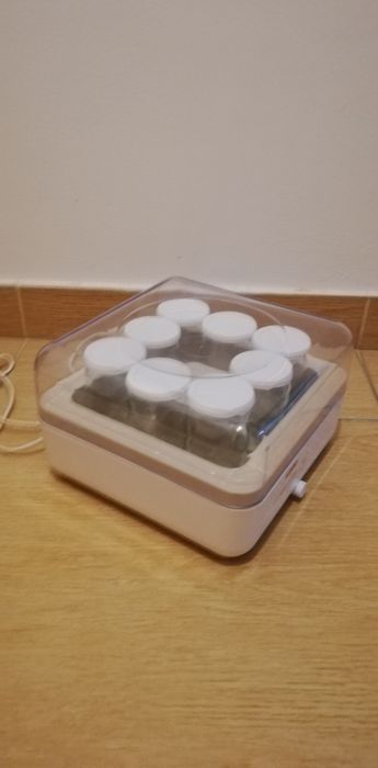 Iogurteira elétrica