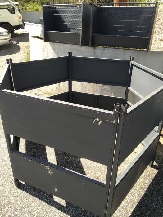 Comedouro  palha de painéis  hexagonal