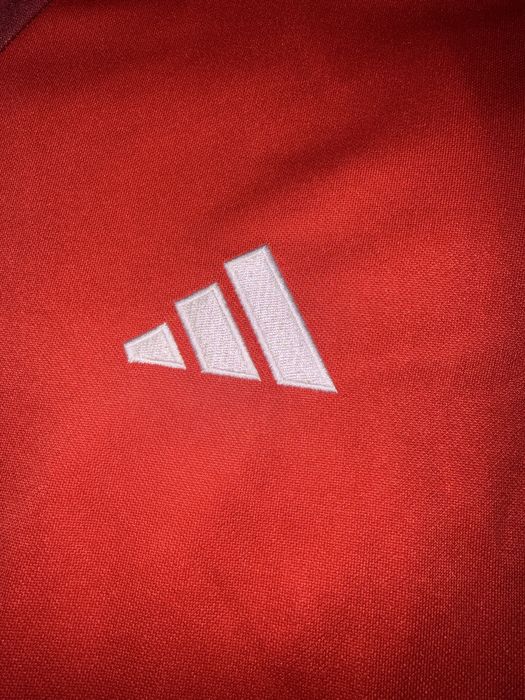 Casaco vermelho benfica