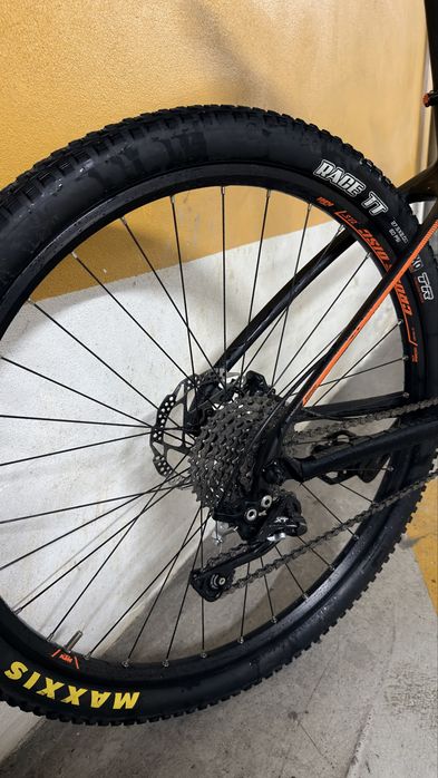 Ktm Aera Carbono 27.5