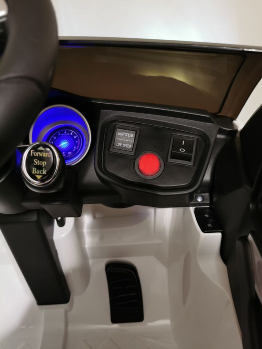 Pojazd na akumulator Mercedes GLC 63S 4x4 Koła Eva,Pilot, Pasy, MP3