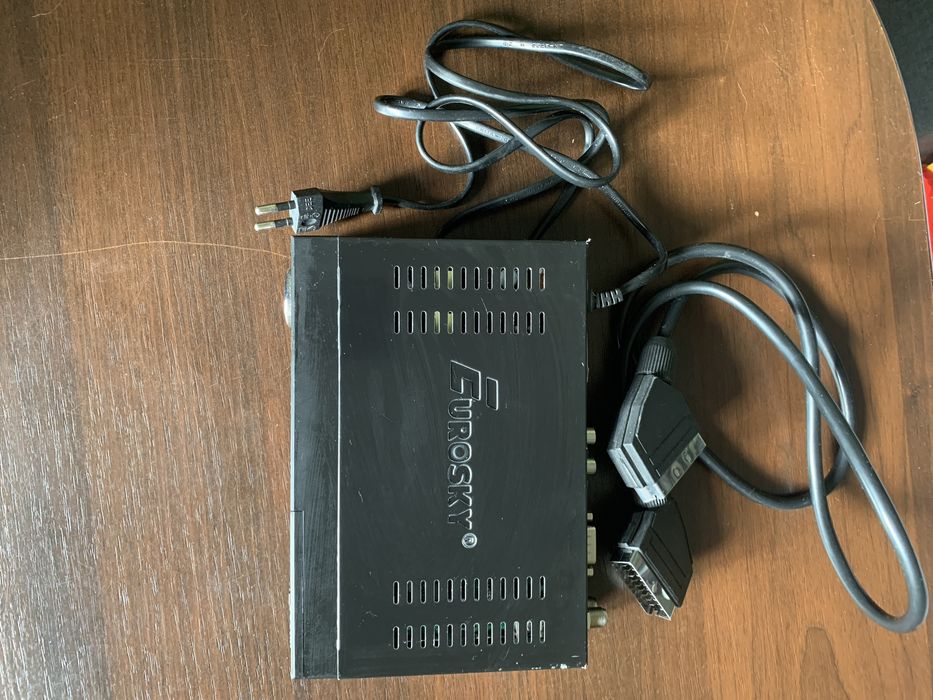 Супутниковий цифровий DVB-S ресивер EuroSky ES-4050S