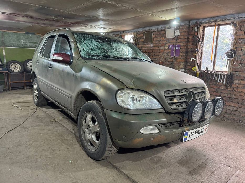 продам машину mersedes ml270