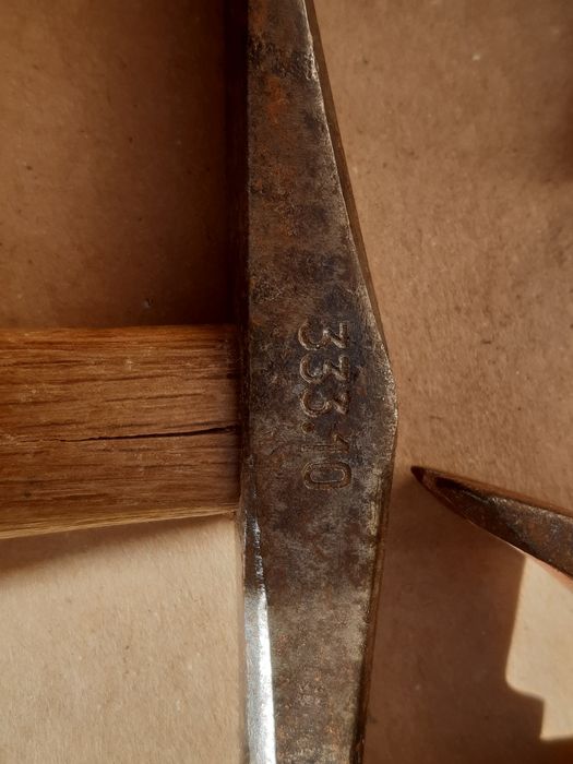 martelos serrotes esquadros