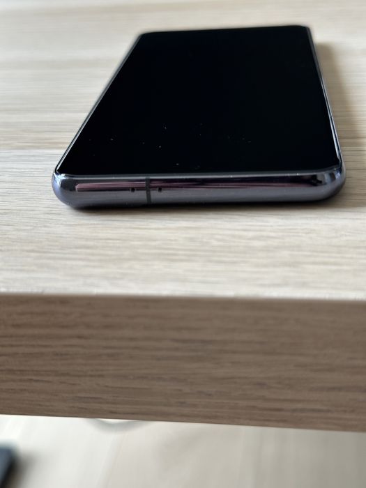 Samsung Galaxy S21 - stan bardzo dobry