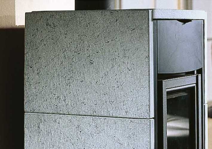 Asia  7,4 KW  piec kominkowy na drewno w obudowie kamiennej