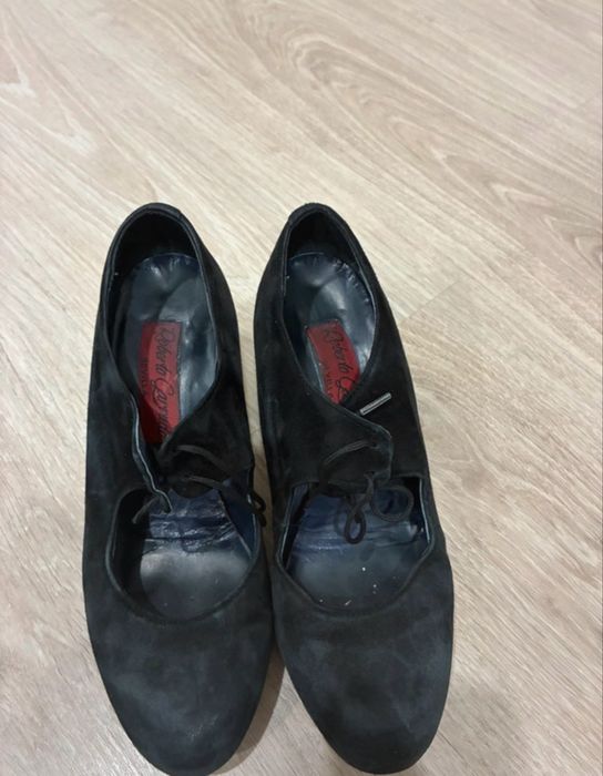 Sapatos de Sevilhanas- Roberto Garrudo