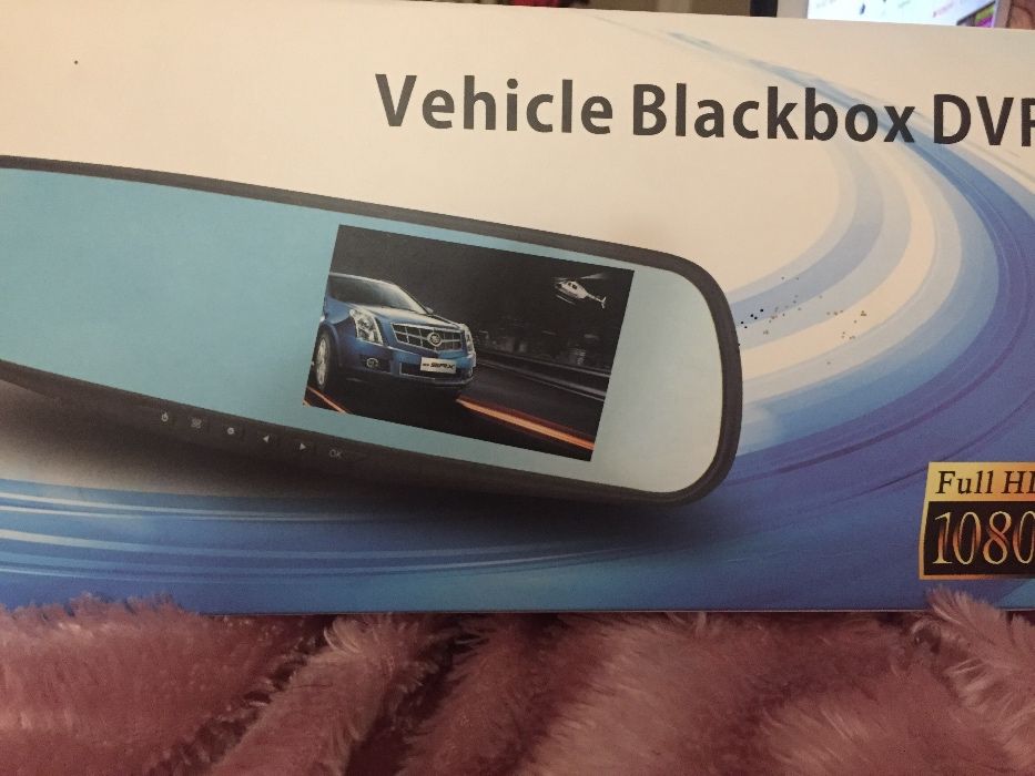 Зеркало-видеорегистратор BLАСKBОХ DVR