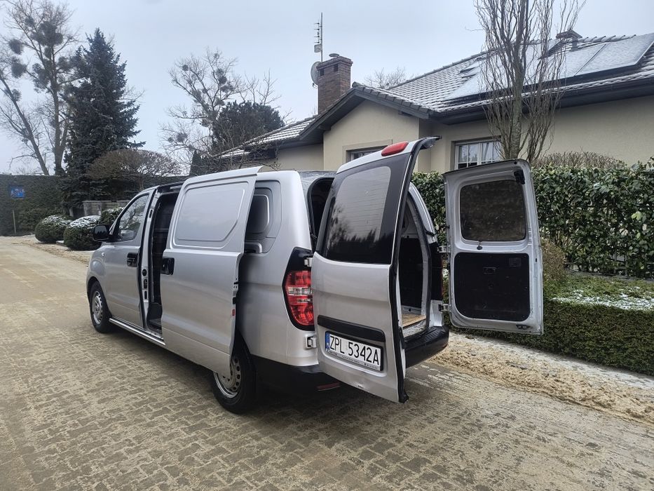 Hyundai H1  2.5 Diesel,  Niski przebieg 168.000 km
