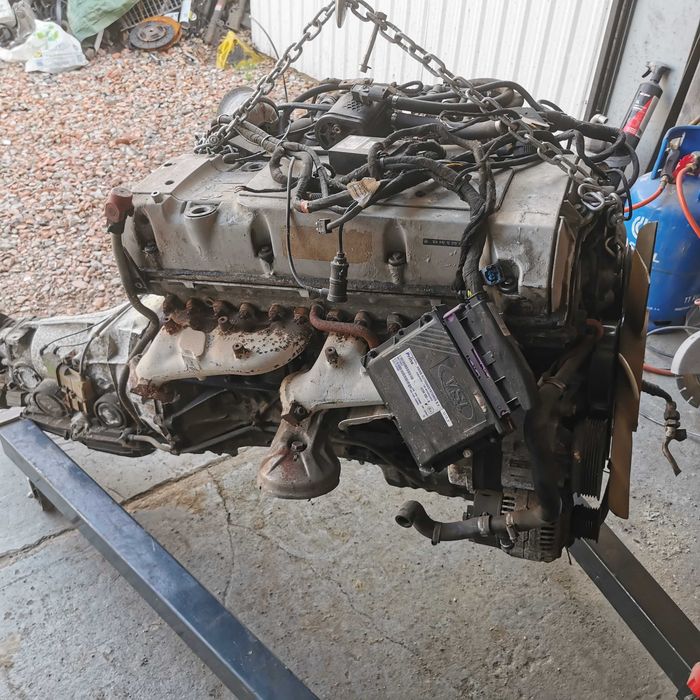 Silnik w 124 2.8 benzyna