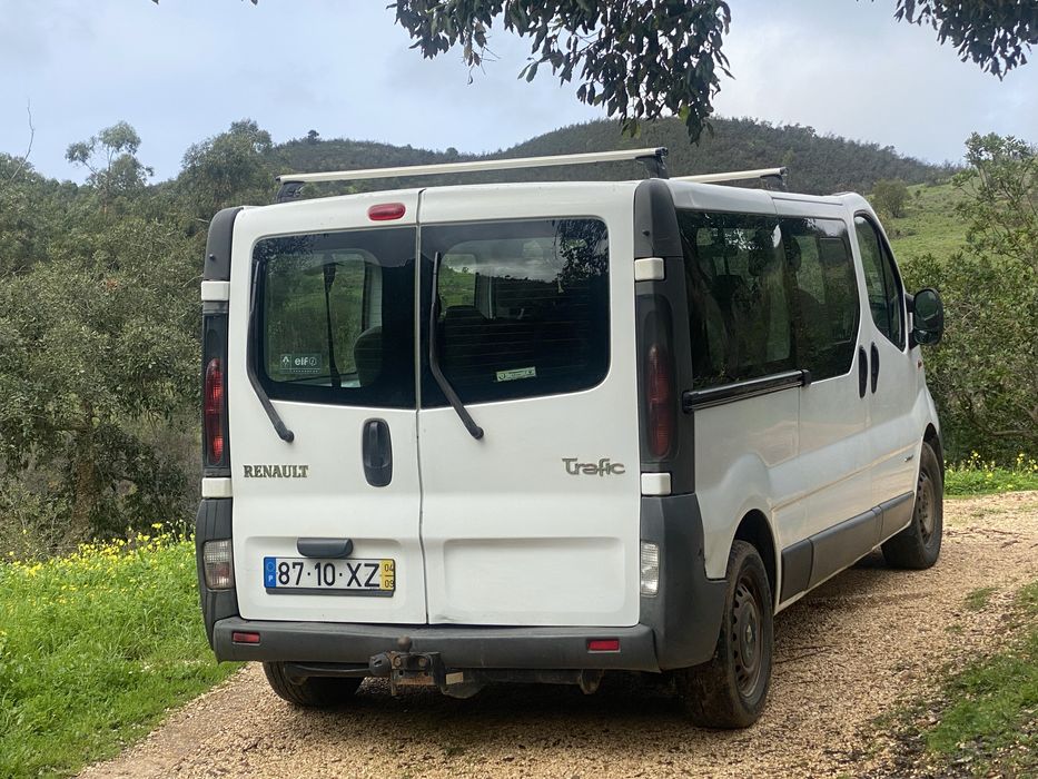 Renault Trafic 9 lugares 2004 2.5dci 140cv