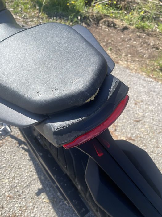 Honda cb125r 2019