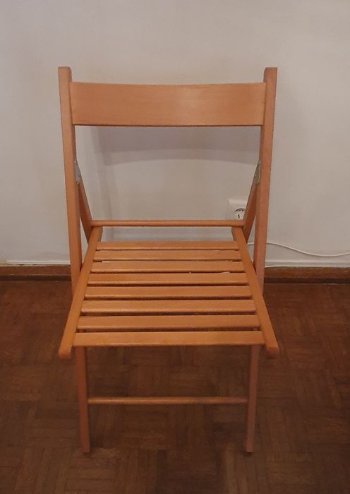 Mesa de jantar dobrável com 4 cadeiras