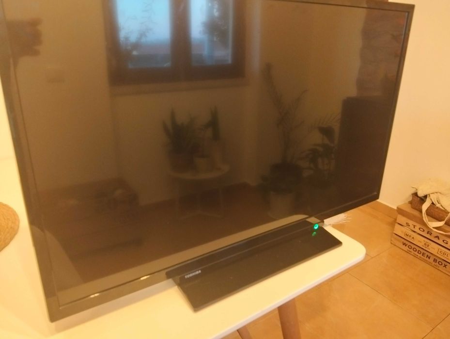 TV Toshiba com avaria