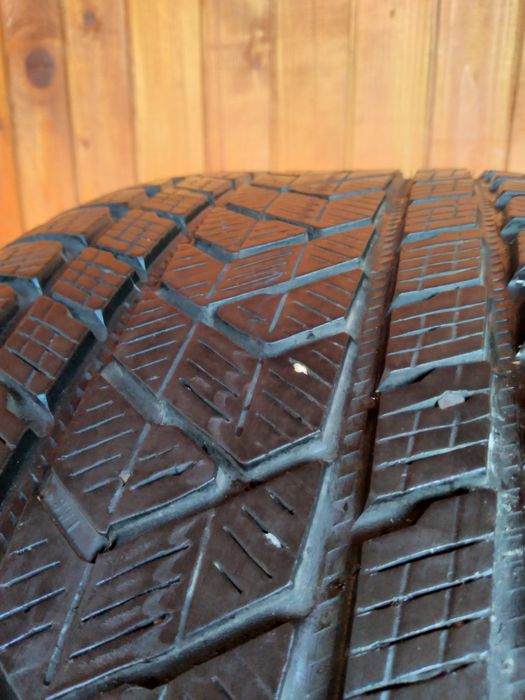 Шина 275/40/r22 Pirelli Scorpion (Run Flat)