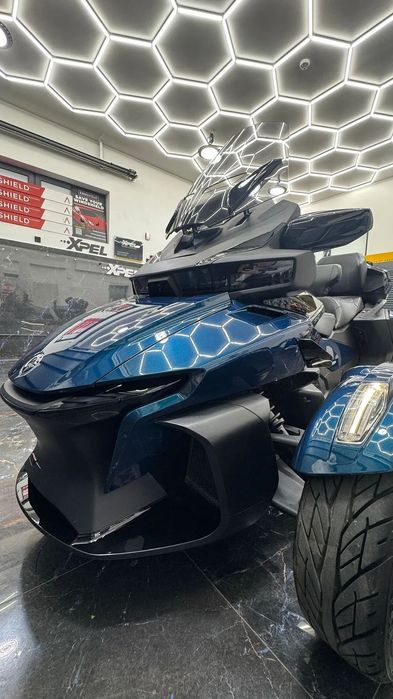 Can-Am Spyder Stan idealny, garażowany, doposażony, FV 23%, oklejony folią PPF