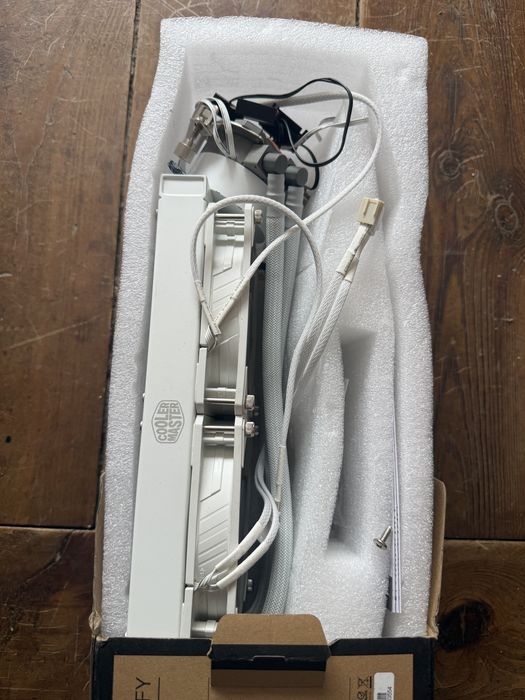 Chlodzenie cooler master white argb