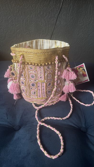 Torbebka handmade holenderski projektant marki Gado Gado