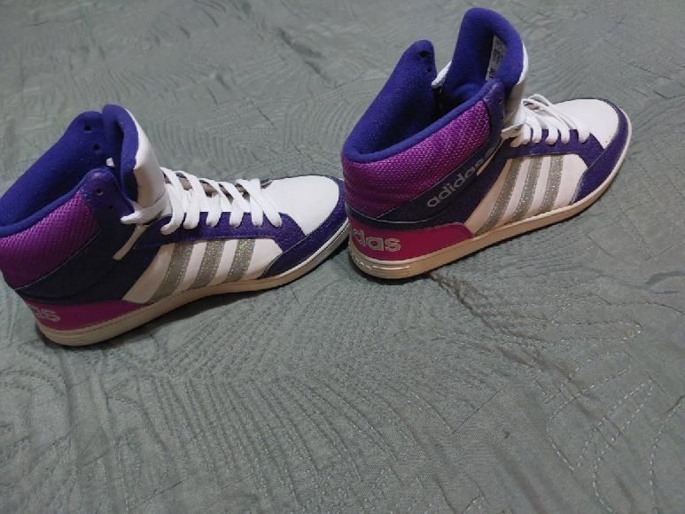 Buty adidas  damskie stan idealny zalozone 2 razy