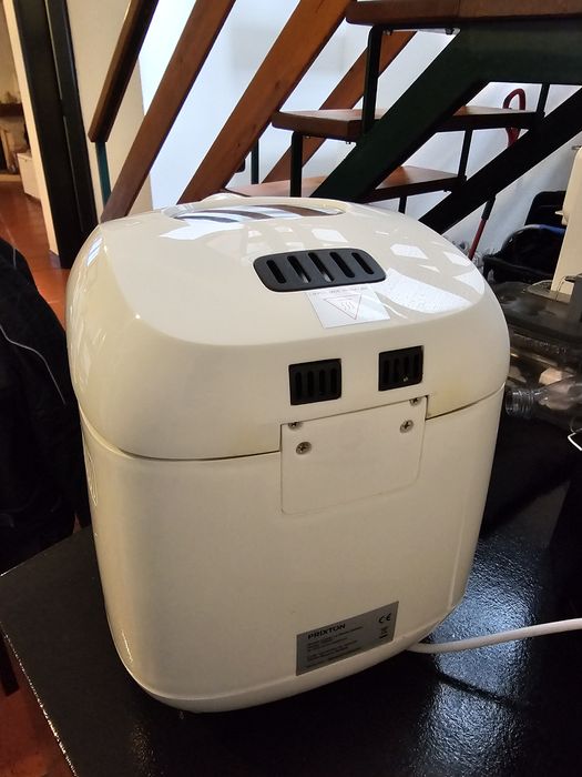 Maquina de pão e outros