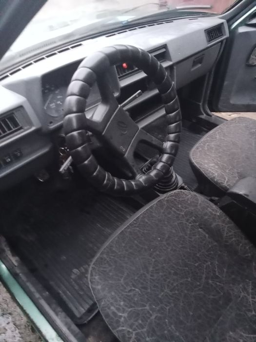 Продам автомобиль Таврия Славута