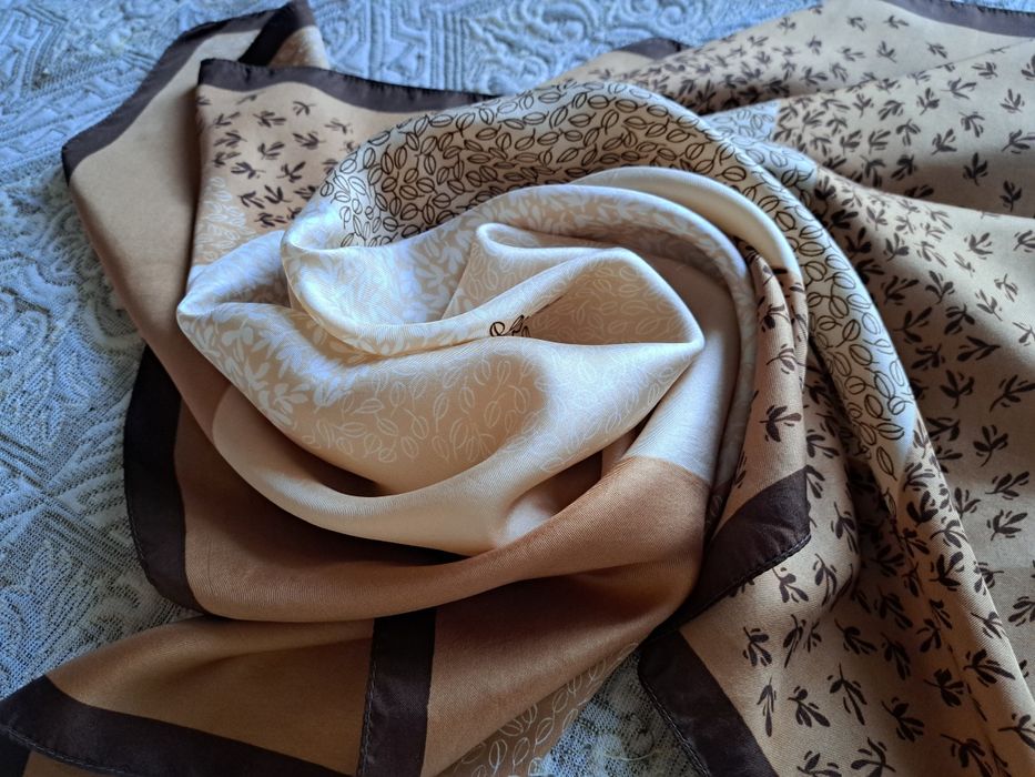 Хустина в кольорі лате. Винтаж.