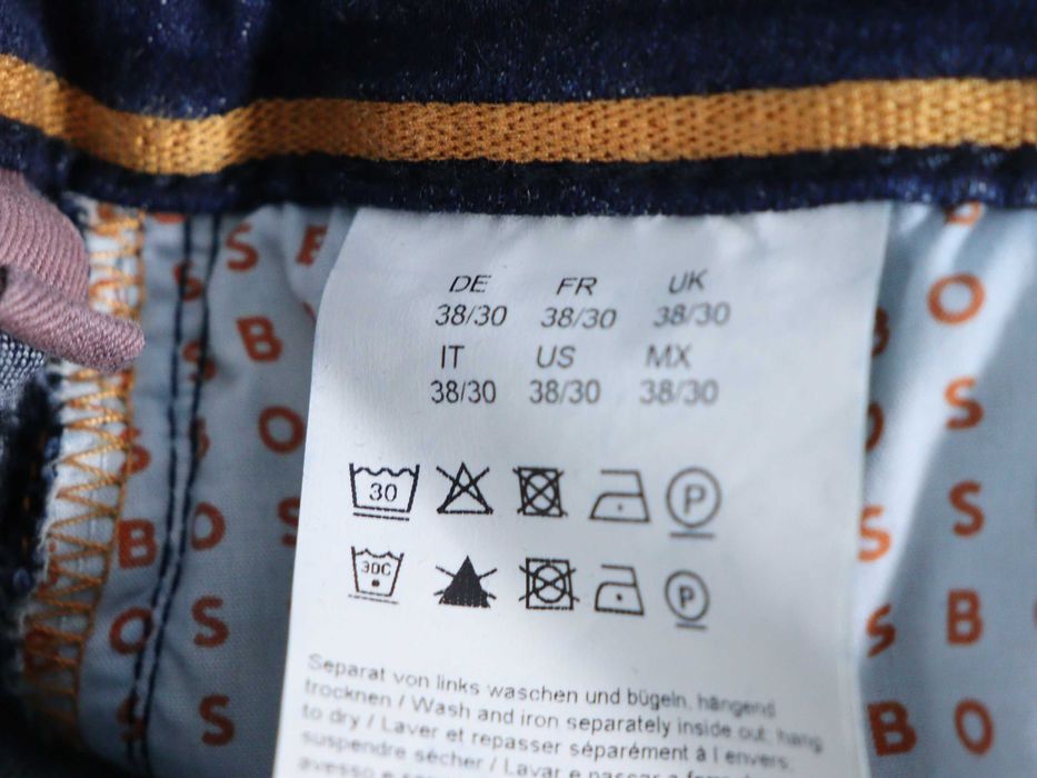 Hugo Boss maine regular fit orange męskie jeansy spodnie stretch W38