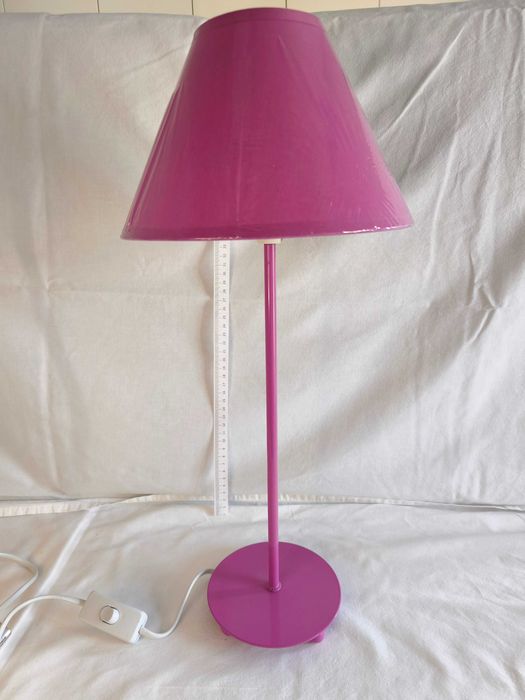 Candeeiro para mesa