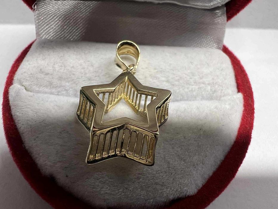 Złota zawieszka wisiorek Gwiazda próba 585 0,94g