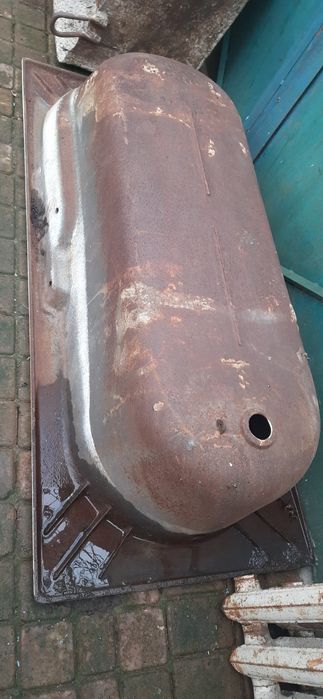 Міцне корито під бетон, розчин, чавунні ванни та батареї.