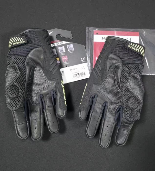 Мото рукавички Alpinestars SMX 1 AIR V2 MM 93 Rio Gloves перчатки