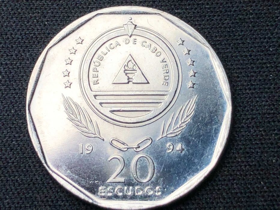 Cabo Verde 1994 - 20 Escudo Aço - Plantas Carqueja